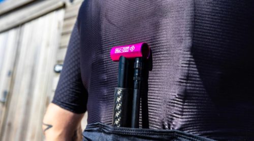 Muc-Off AirMach Carbon minipumpa