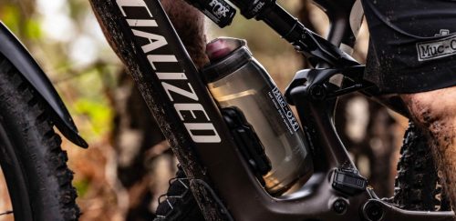 Muc-Off x Fidlock Twist Kulacs 590ml - Füst + tartó