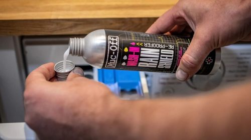 Muc-Off Wash-In Rain Shield Re-proofer – 300ml impregnáló